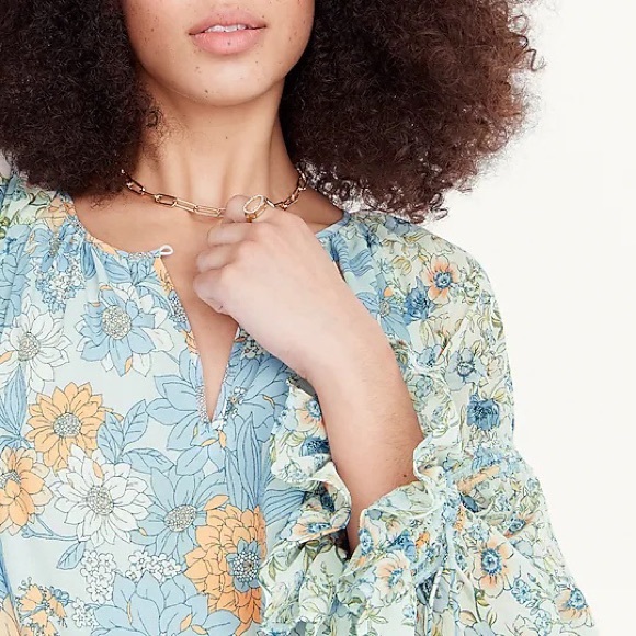 J.CREW Flutter Cuff Crinkle Chiffon Top-Zinnia Floral NWT Size Medium Blue Multi - Picture 3 of 4